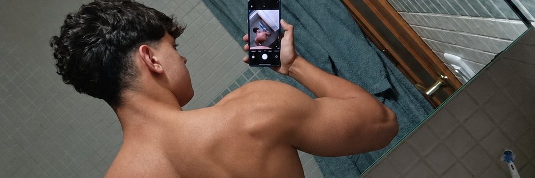 arias69S's profile banner image