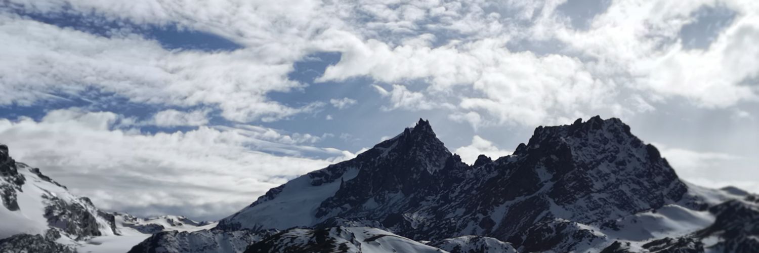 cecivalda's profile banner image