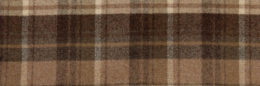 𝑎𝑛𝑎 misses hee and manon banner