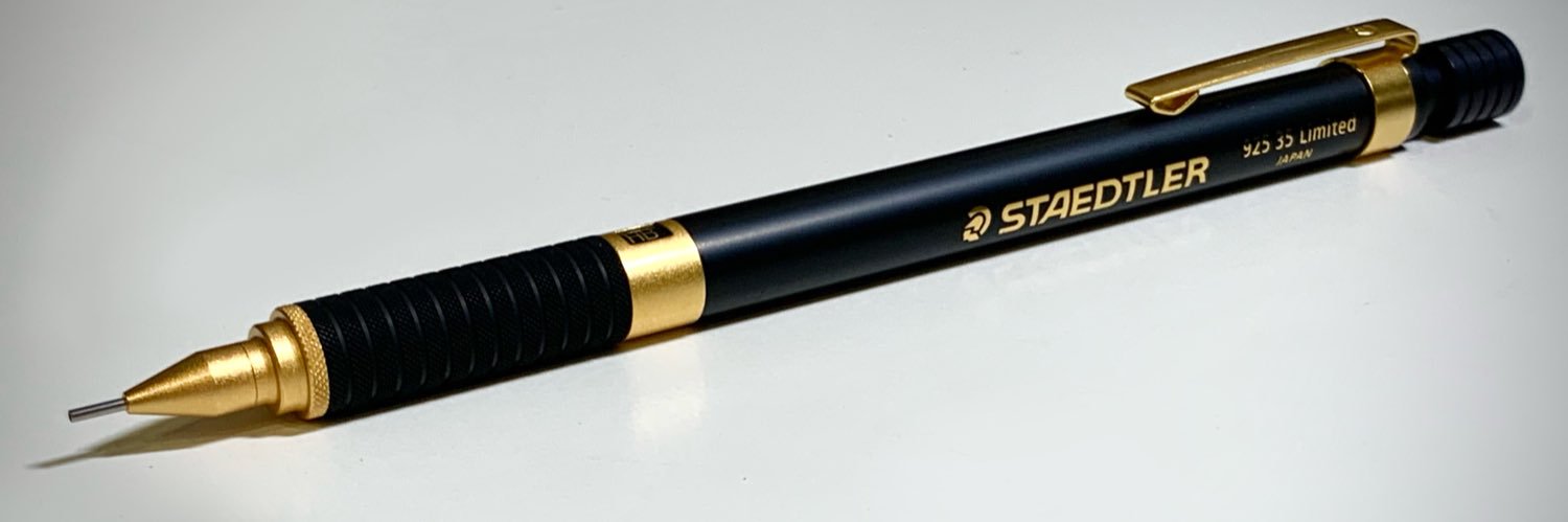 人間ひとり banner