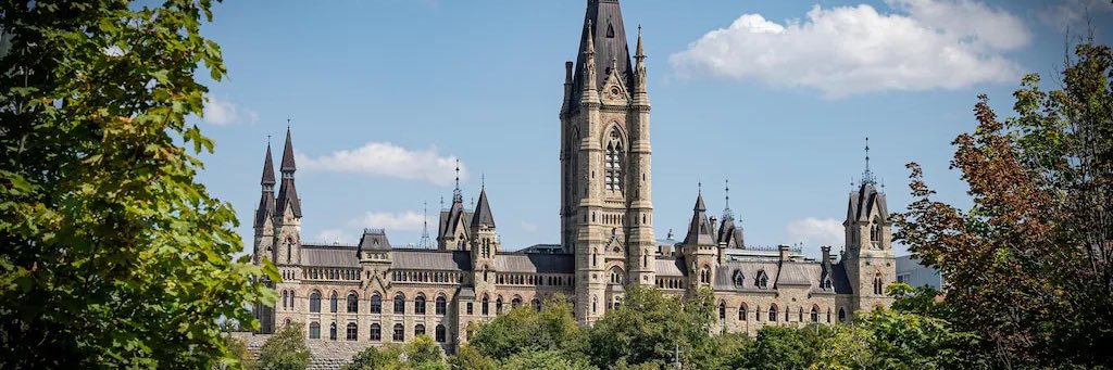 canadian politico 🇨🇦🍁's banner