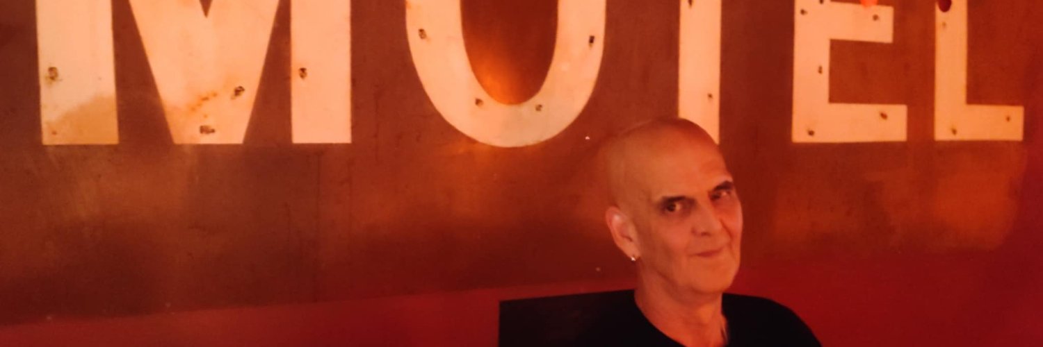 Cameron Carpenter banner