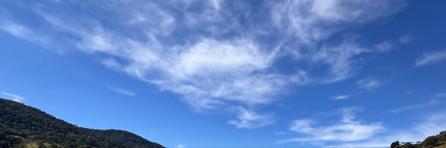 _martaaquino's profile banner image