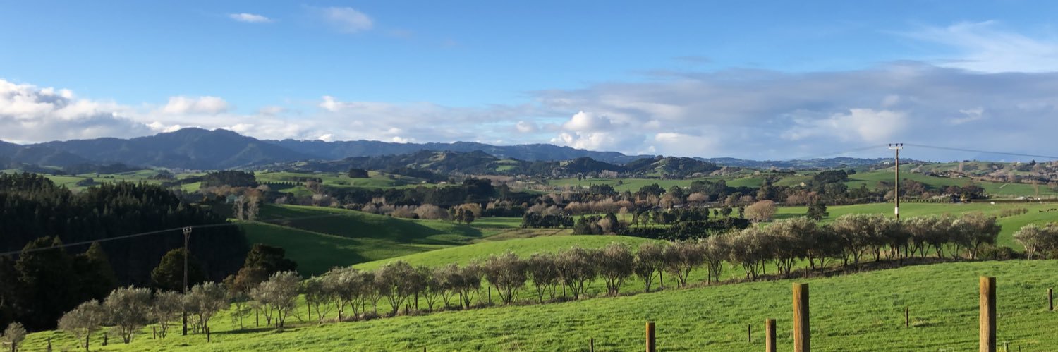 Jeff Smith @sumisu3@mastodon.nz banner