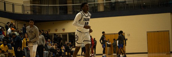 Harlan10Davis Profile Banner