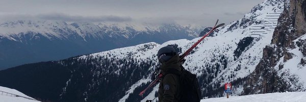 MissHulland Profile Banner