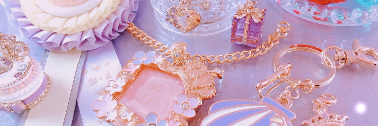 aixmiu's profile banner image