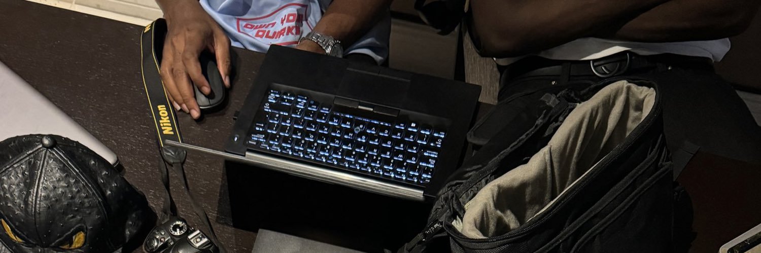 oluwatobiloba. 🍫⚡️ banner