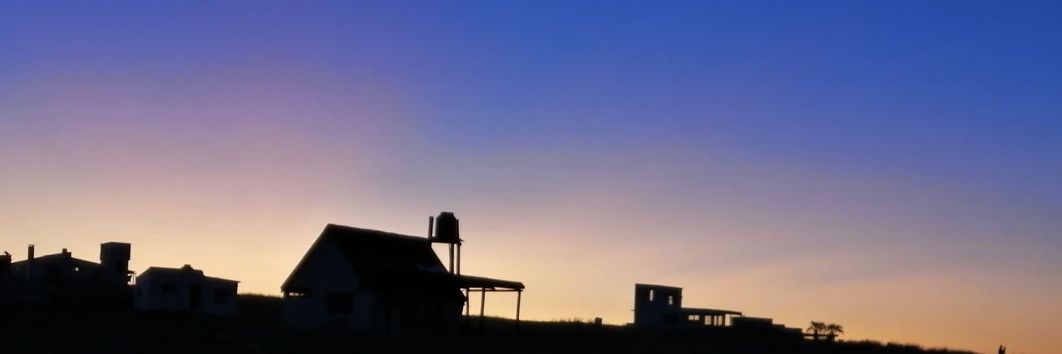 carocabus's profile banner image