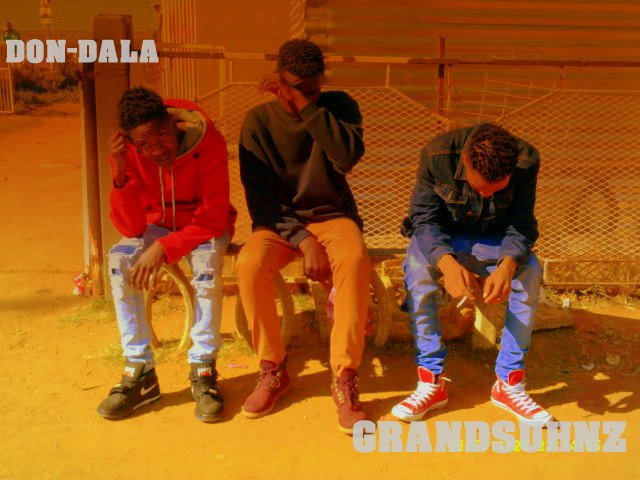 magazella's profile banner image