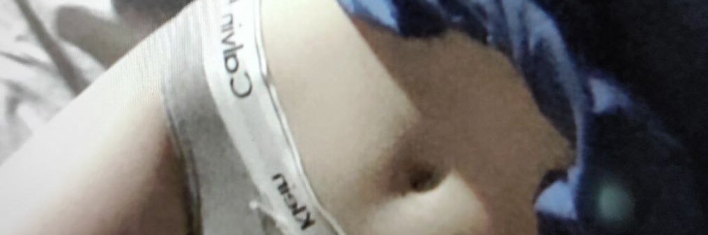 徐小u. banner