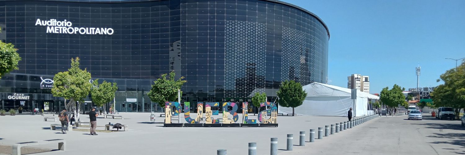 Luismikun's profile banner image
