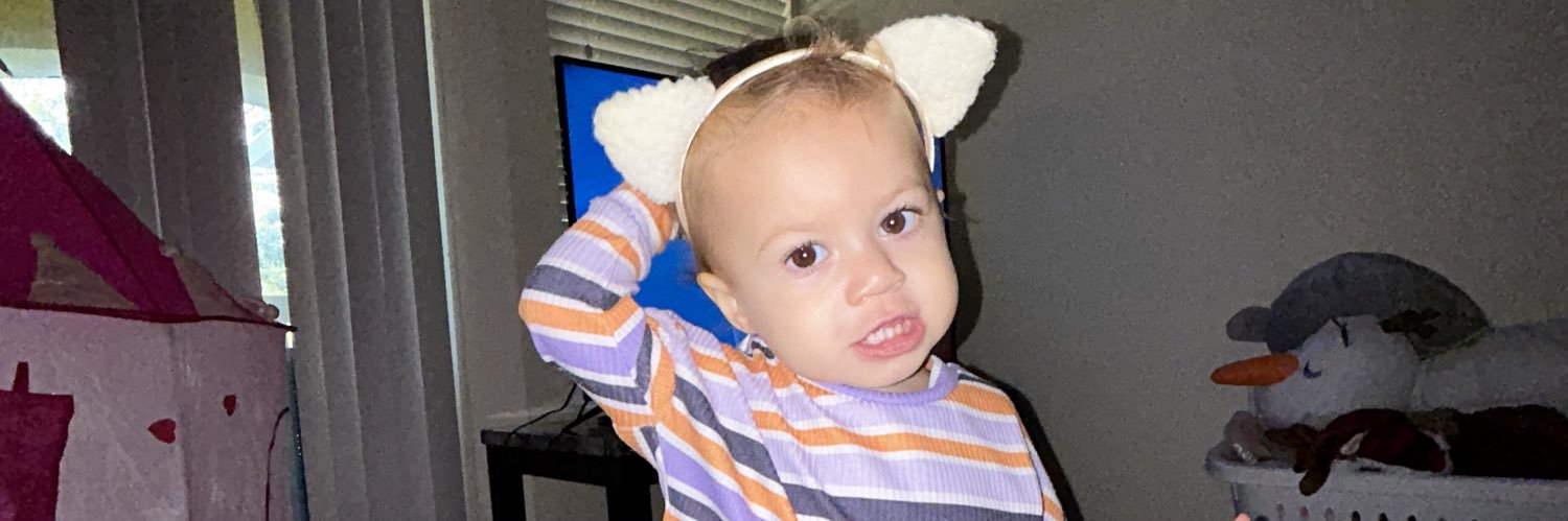 OoHMYTASH's profile banner image