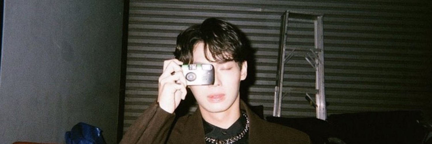 Metawin Opas-Iamkajorn banner