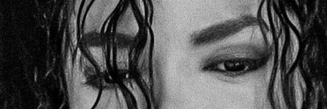 𝓼𝓱𝓪𝓶𝓸𝓪𝓷𝓲𝓷𝓰 💋's banner