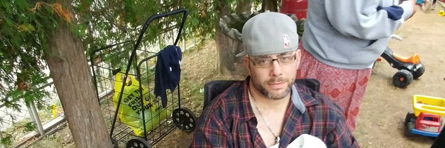 mikeplou's profile banner image