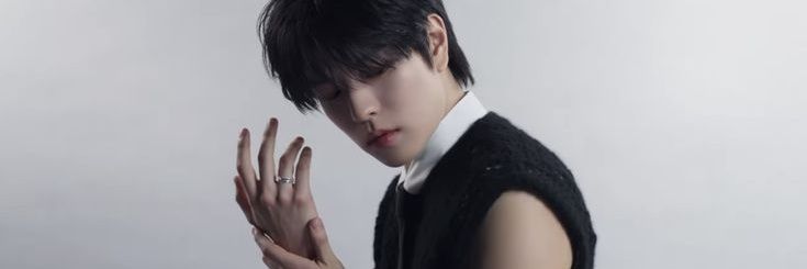 woiluh's profile banner image
