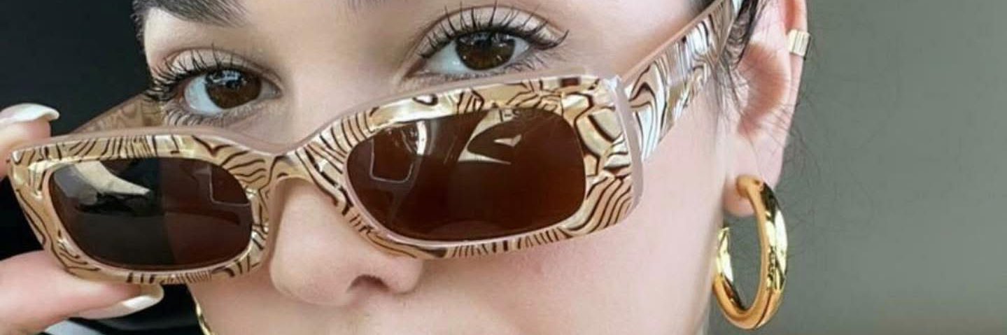 Isabella Davis banner