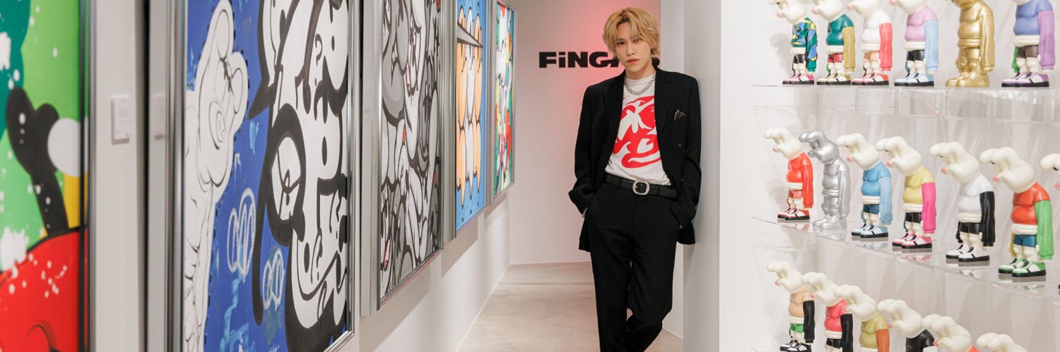 ri0e0ir's profile banner image