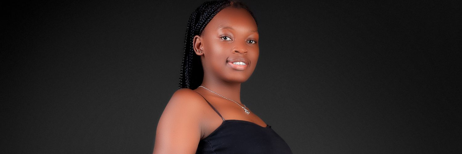 Liz Natasha 😋 banner