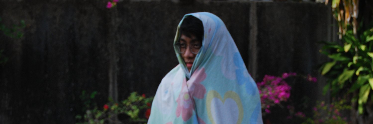 candieee8's profile banner image