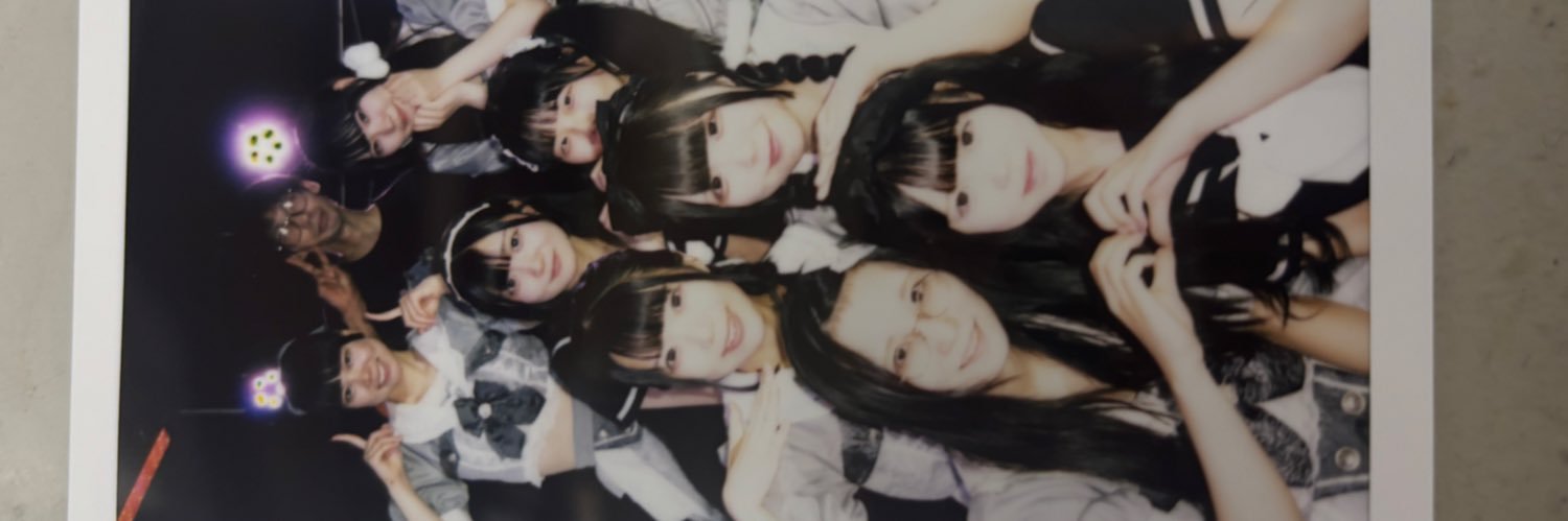 mona_mimo78's profile banner image