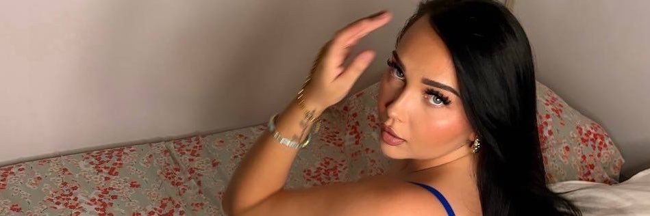 angelinaaaa75's profile banner image