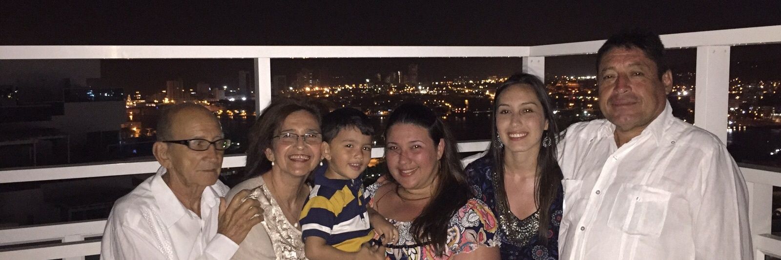 Mayra_Zea's profile banner image