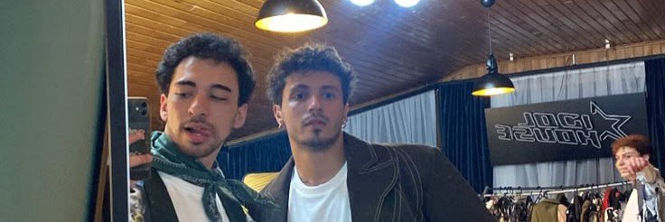 melikeb_2's profile banner image