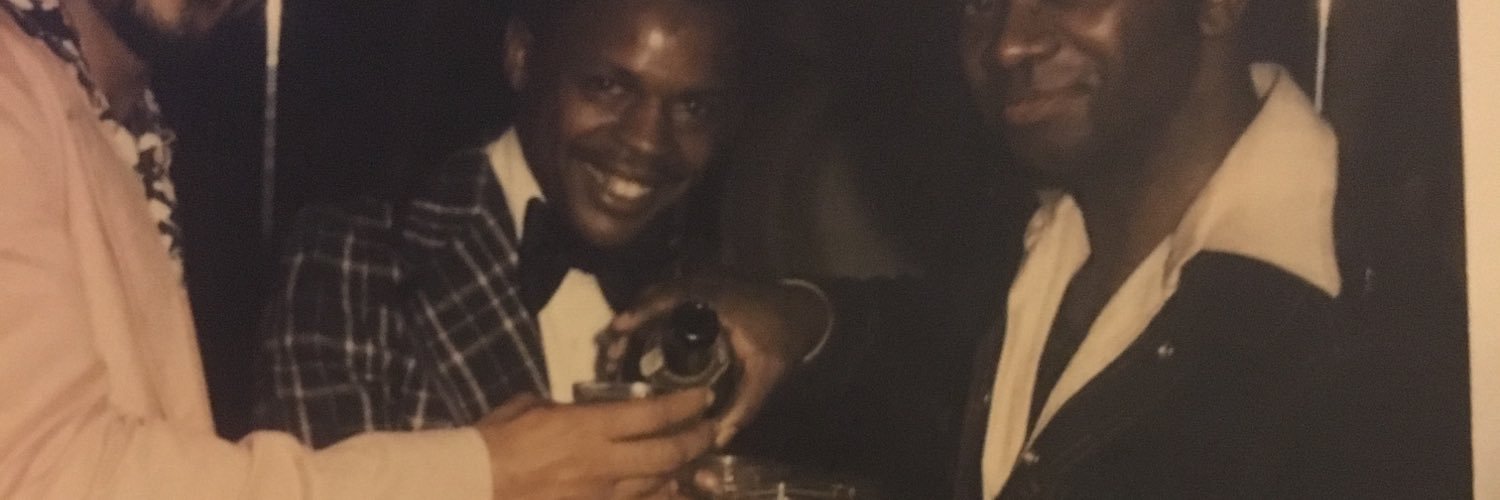EST1992__'s profile banner image