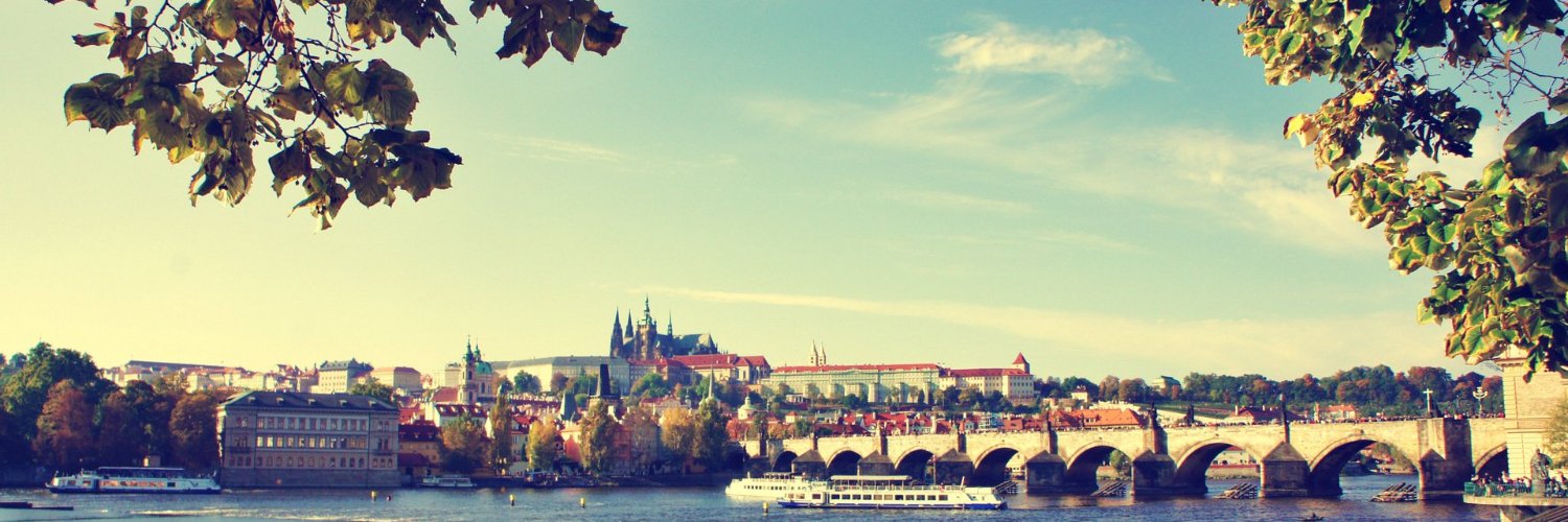 8bolo's profile banner image