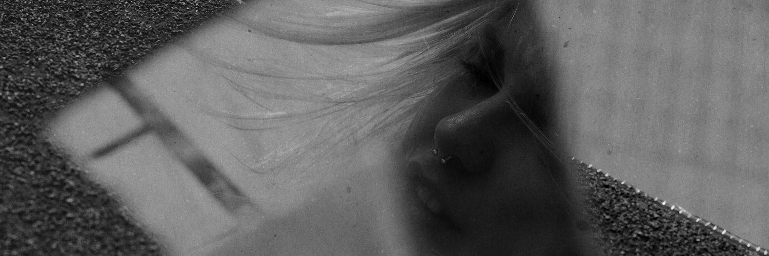 Lady0fTheFl0wer's profile banner image