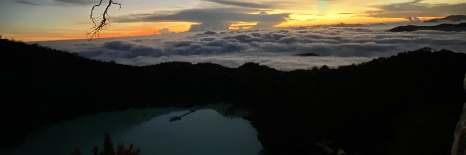 Syaz_ni_'s profile banner image