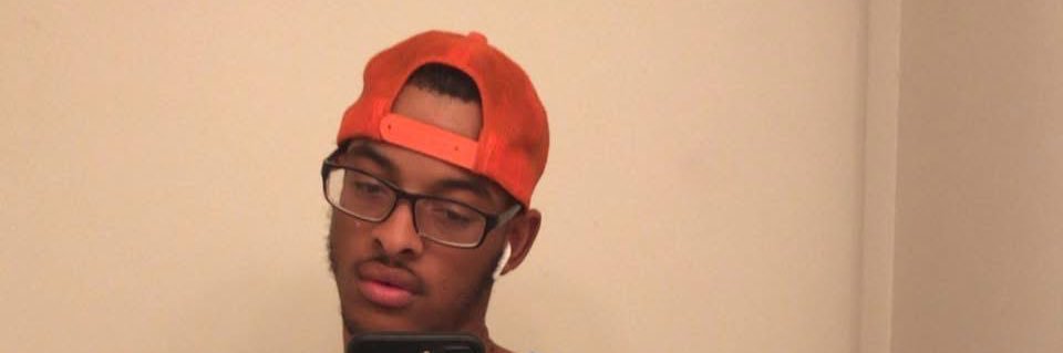 Sean Knows 🫩 banner