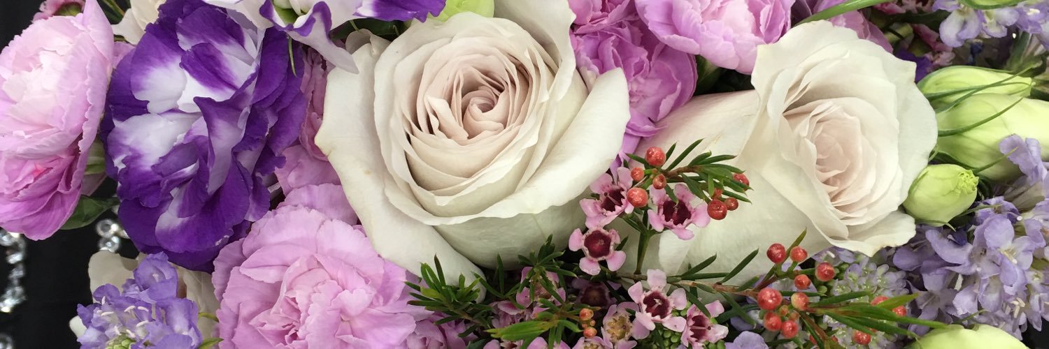 PetalsbyDesign's profile banner image