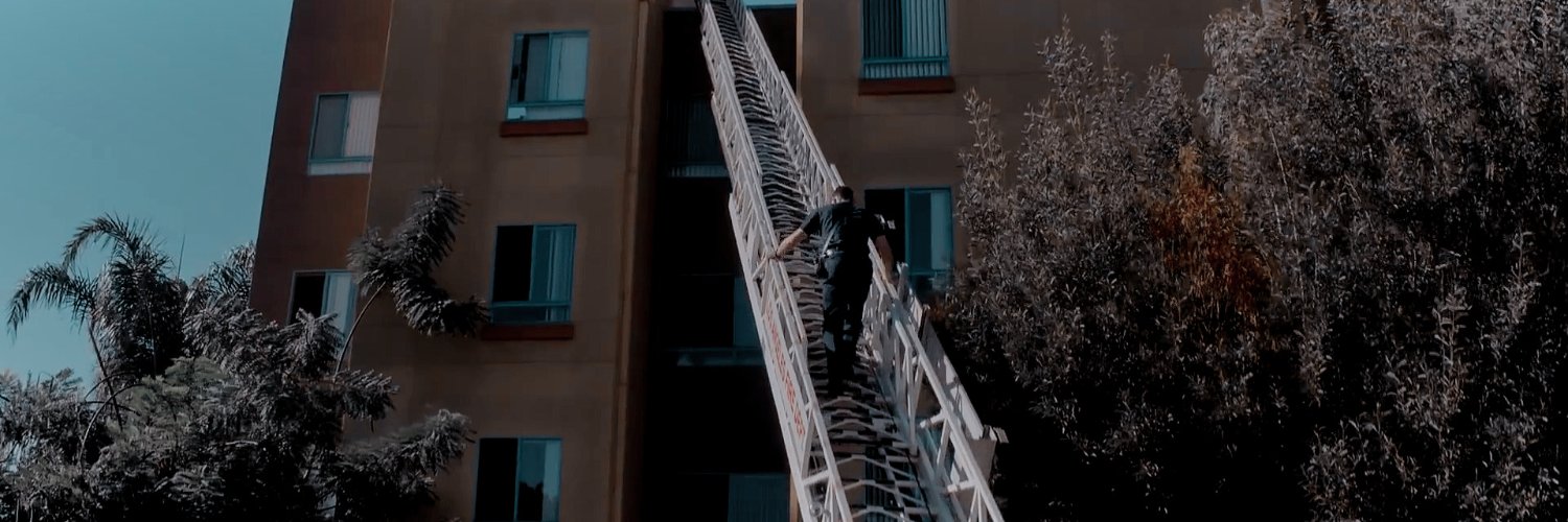 goldphoenixfire's profile banner image