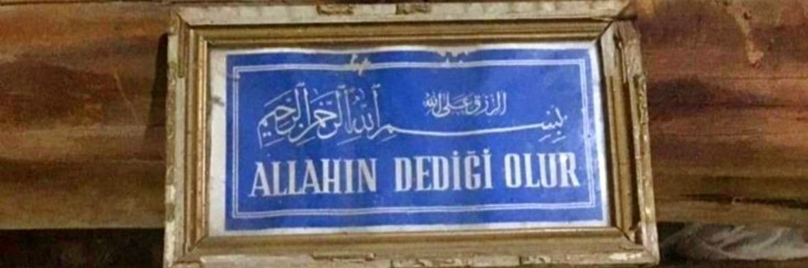 Azra🪬 banner