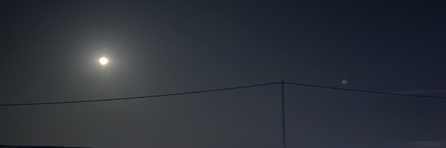 m__9007's profile banner image