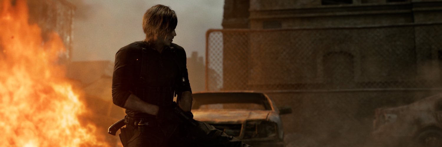 سيمون | Simon banner