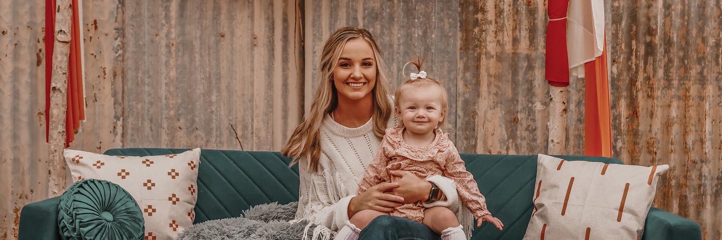 haley_parson_'s profile banner image