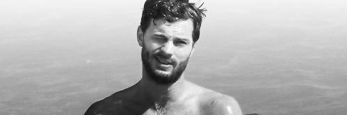 Demian Thompson banner