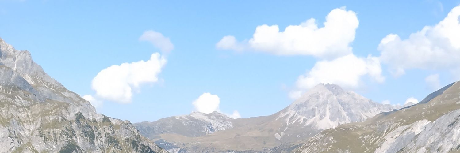 Marian2060941's profile banner image