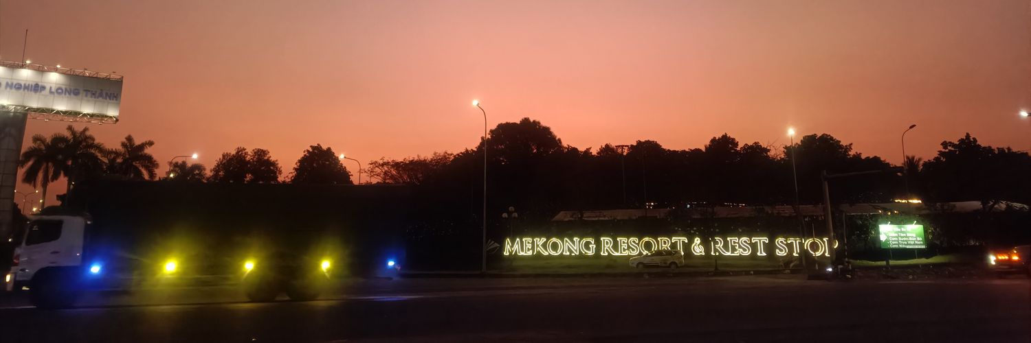 Người nghèo chơi X banner
