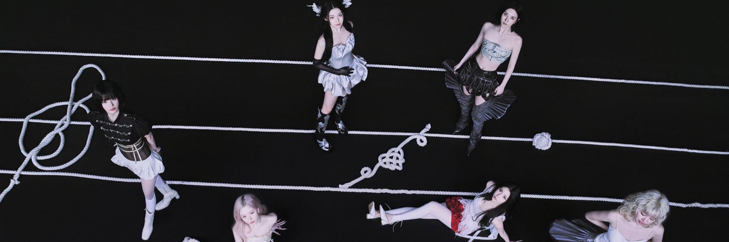 loona banner