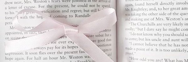 Lavit_diary Profile Banner