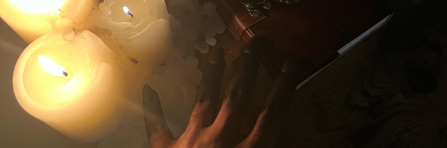 Gloria Ironbox's banner