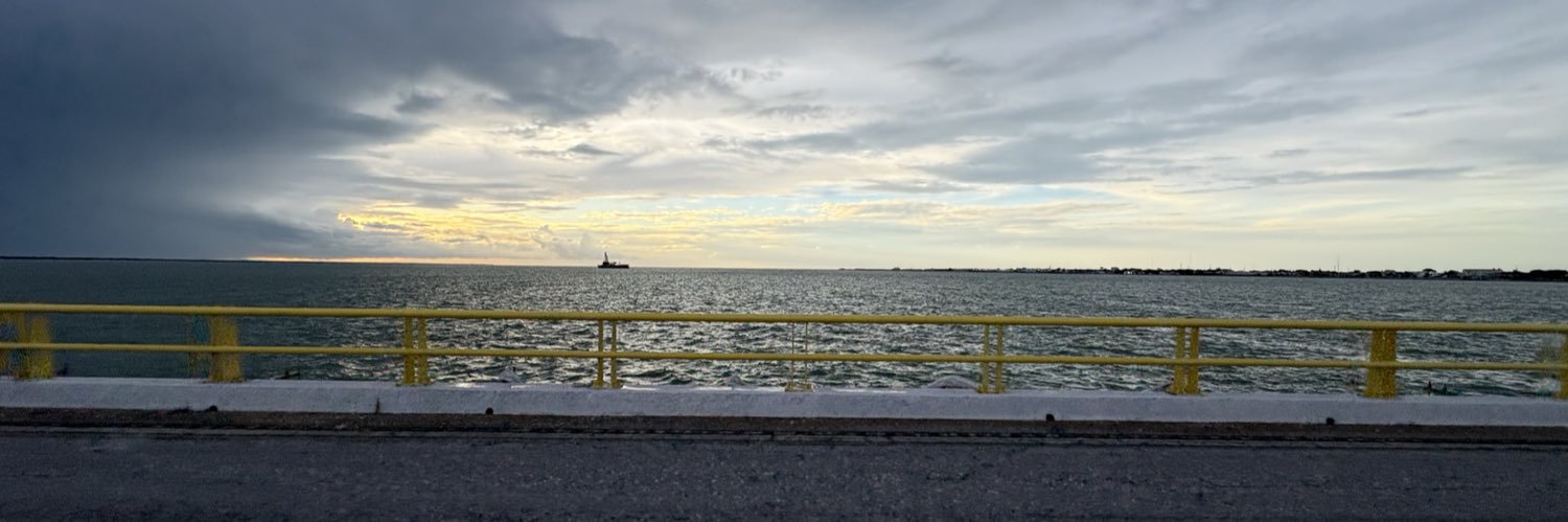 LiriioGular's profile banner image