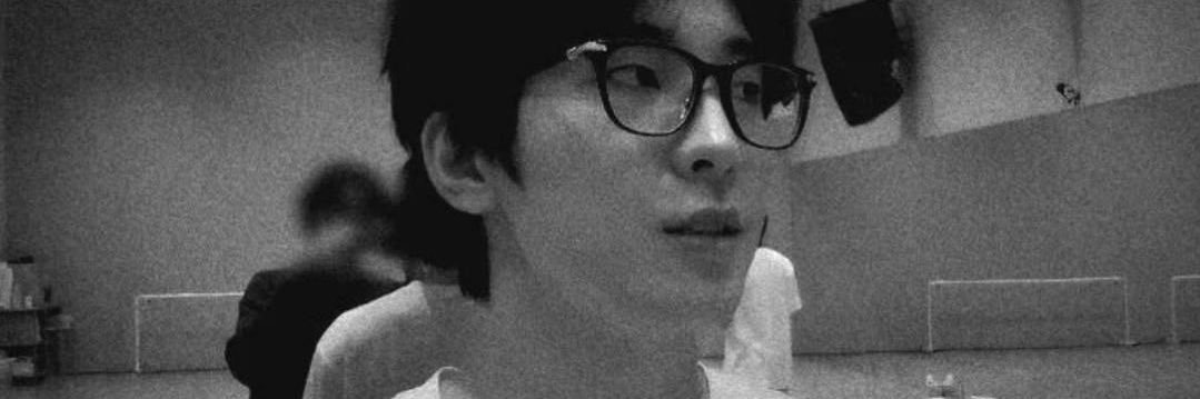 Matt. banner