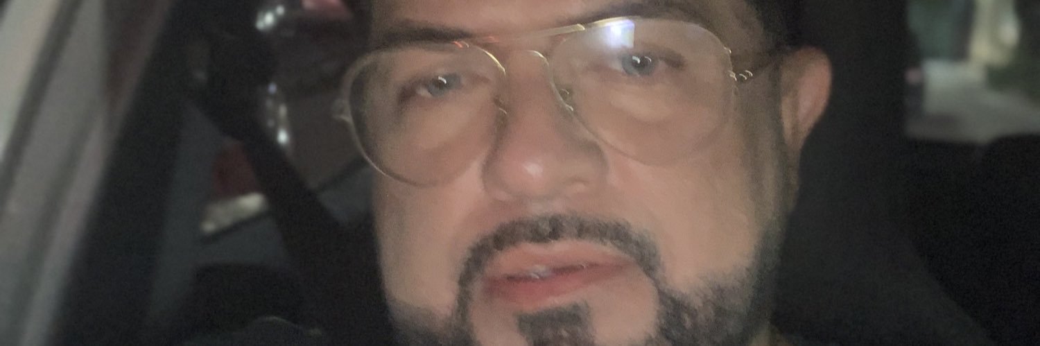 dr_islan's profile banner image
