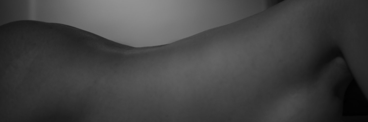 ittipat303's profile banner image